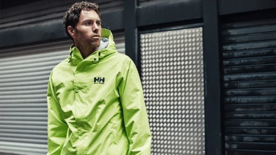 Helly Hansen Seven J Regenjacke - die Kassensturz Outdoorjacke 2023