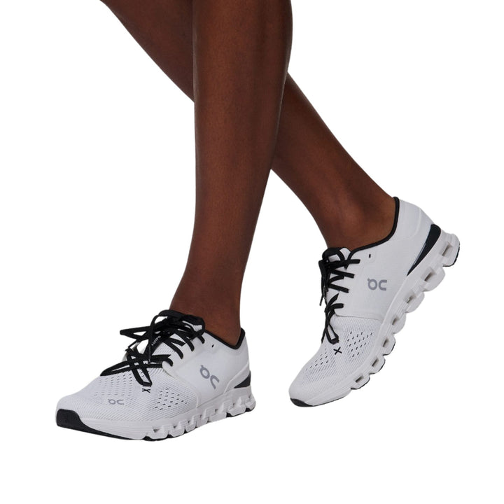 On Cloud X4 Laufschuh Herren