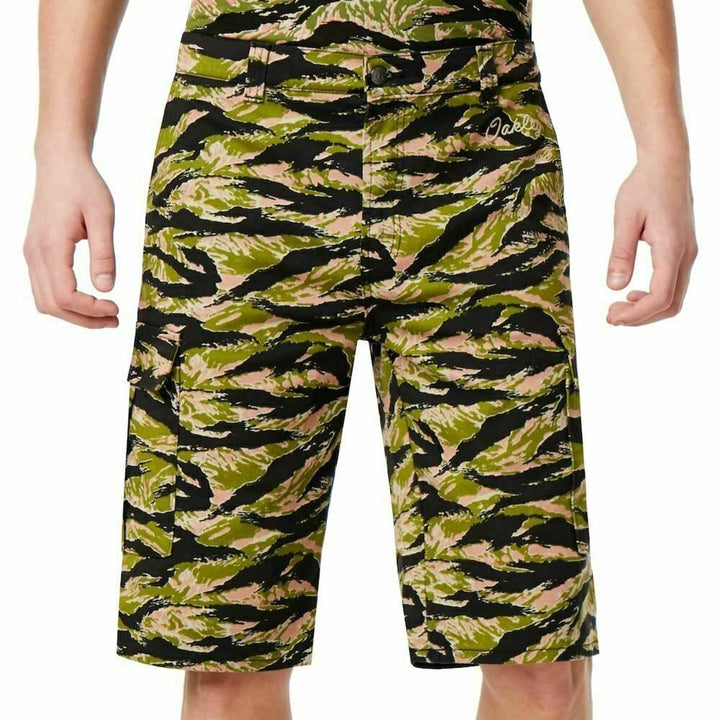 Oakley Tiger Camo Shorts Herren