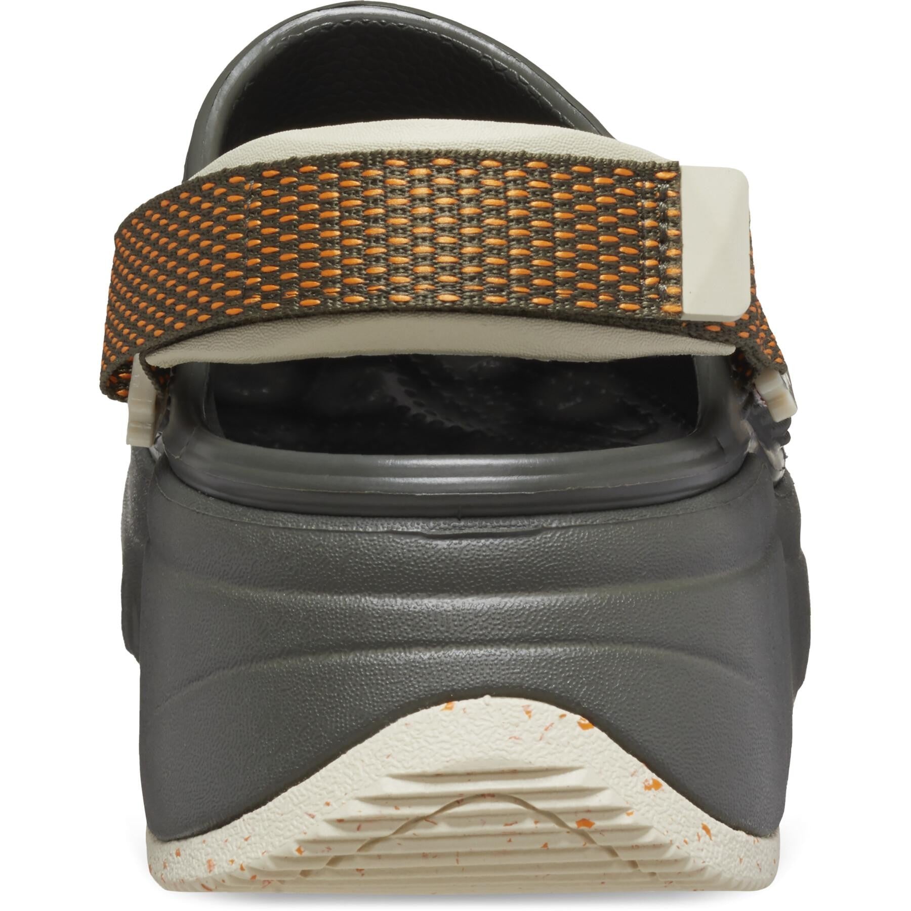 Crocs Classic Hiker Xscape Clog Unisex